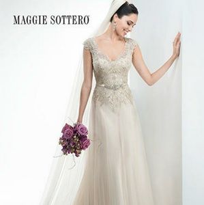NEW WEDDING DRESS: MAGGIE SOTTERO COUTURE CARMEN